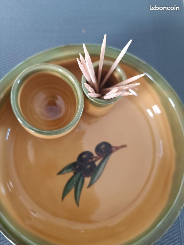 Récipient pour olives (image 2)