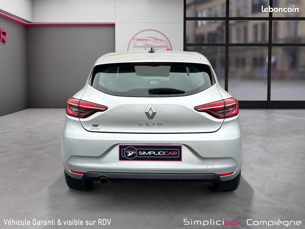 RENAULT CLIO V Zen TCe 100ch - PREMIERE MAIN - FAIBLE KM - MOTEUR A CHAINE - (image 11)