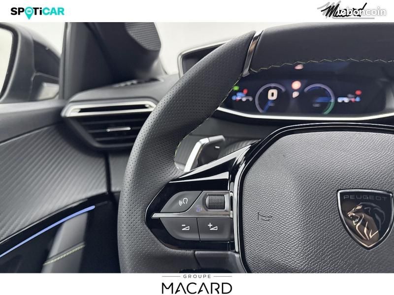Peugeot 208 1.2 Hybrid 145ch GT e-DCS6 (image 40)