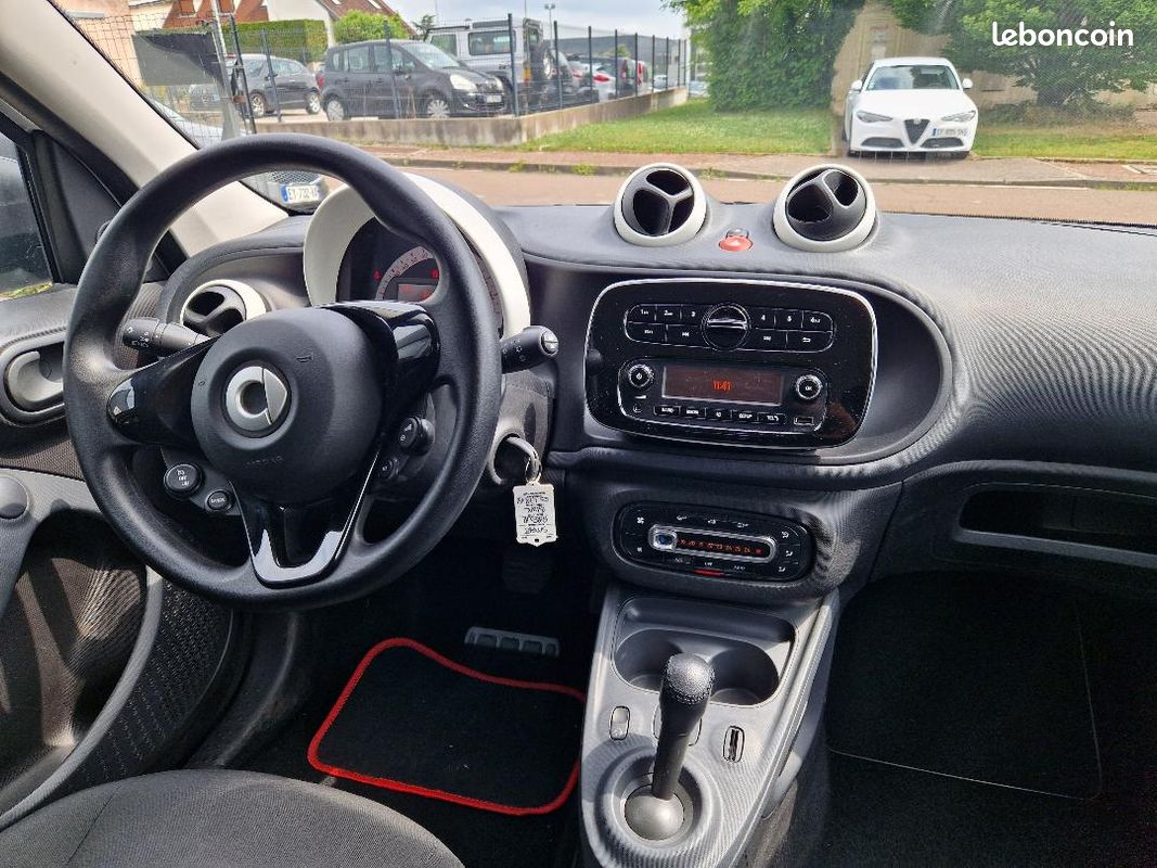 Smart Forfour 1.0i 71ch passion BVA6 (image 5)