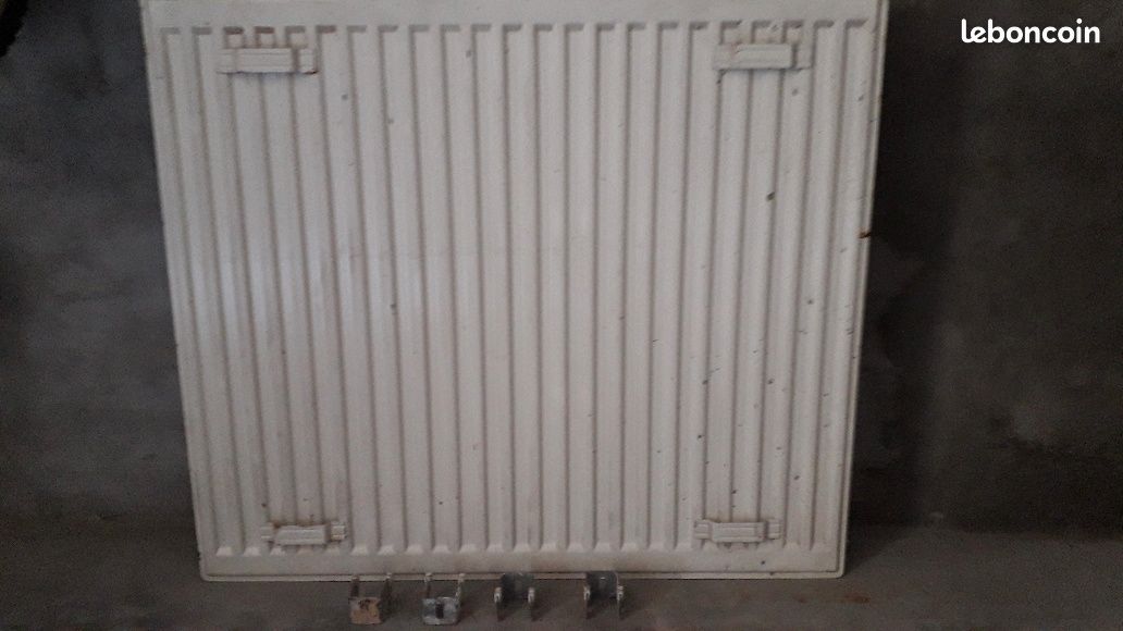Radiateur acier horizontal à eau (image 2)