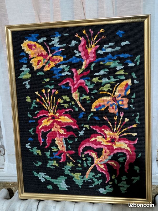 Tableau Tapisserie Canevas Encadré Bouquet De Fleurs 1978 - Vintage, Très Bon état