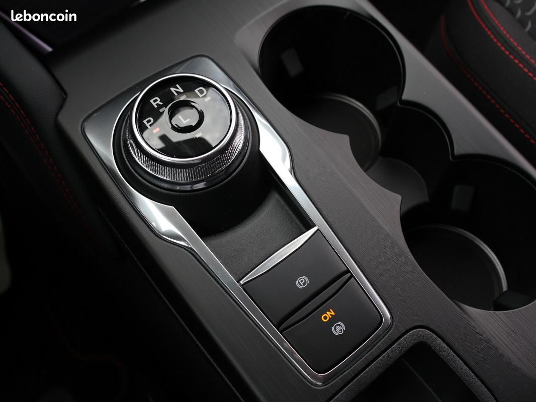 Ford Kuga 2.5 DURATEC 180 HEV ST-LINE Powershift (image 27)