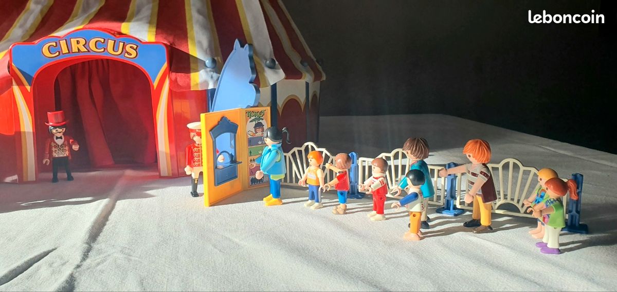Playmobil - Le Cirque : La Grande Confiserie Et Ses Personnages - TBET