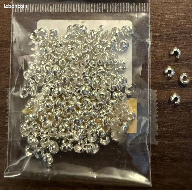 Lot apprêts argentés pour bijoux fantaisie, stock pro cache