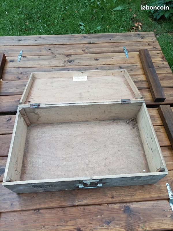 Valise en bois (image 2)