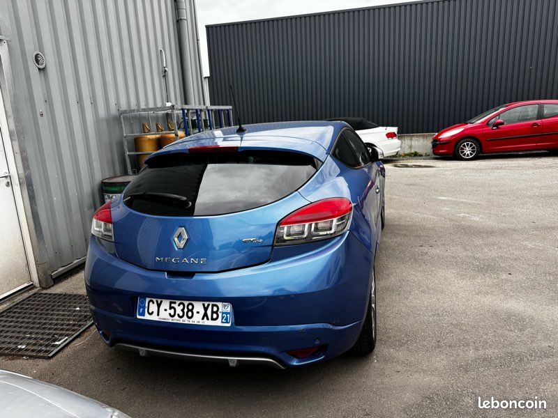 Voiture Renault, Mégane coupé GTline (image 4)