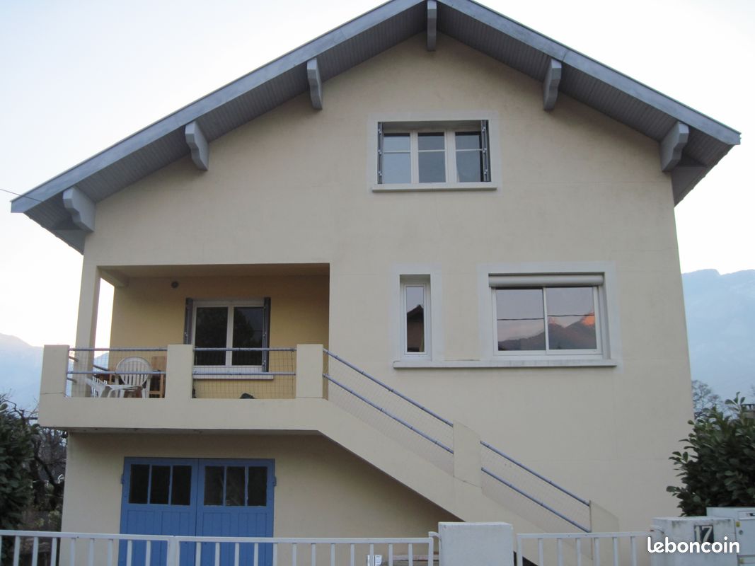 Appartement 4 pièces 82 m² · à Saint-Égrève · 82 m² · 1 025 €/mois