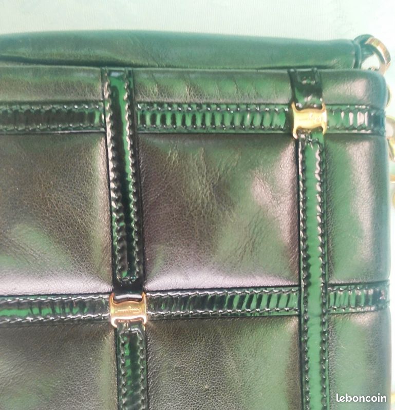 Ferragamo Vera sac à main clouté à bandoulière chaine classique (image 6)