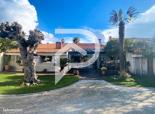Maison 6 pièces 183 m²