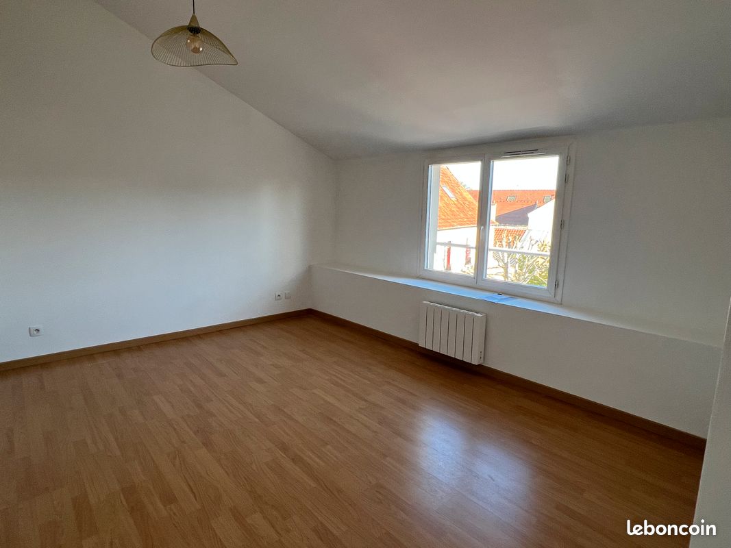 Appartement 3 pièces 77 m² · à Torcy · 77 m² · 258 000 €