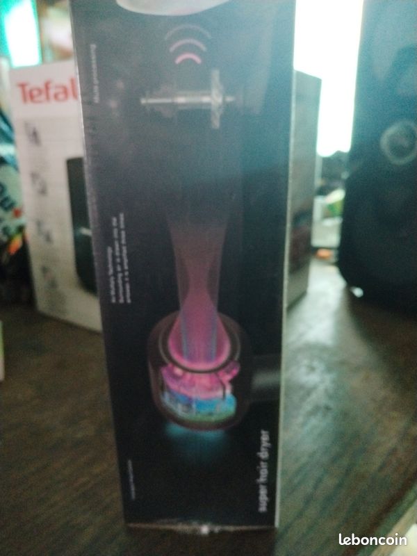 Super hair dryer (image 2)