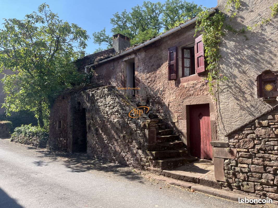 Maison 6 pièces 118 m² · à Vabres-l'Abbaye · 118 m² · 129 600 €