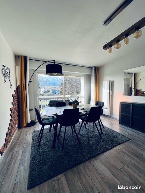 Appartement 3 pièces 77 m² · à Gex · 77 m² · 1 640 €