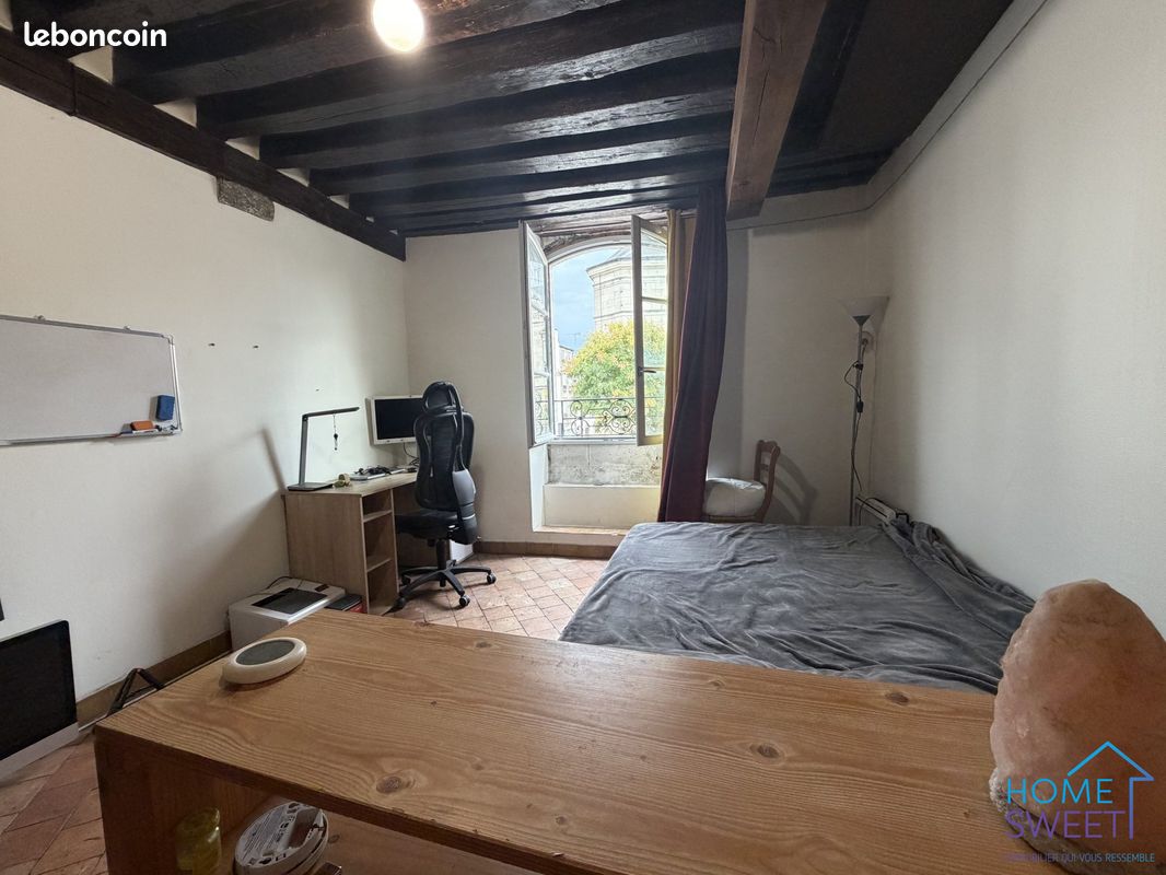 Appartement 1 pièce 27 m² · à Orléans · 27 m² · 457 €
