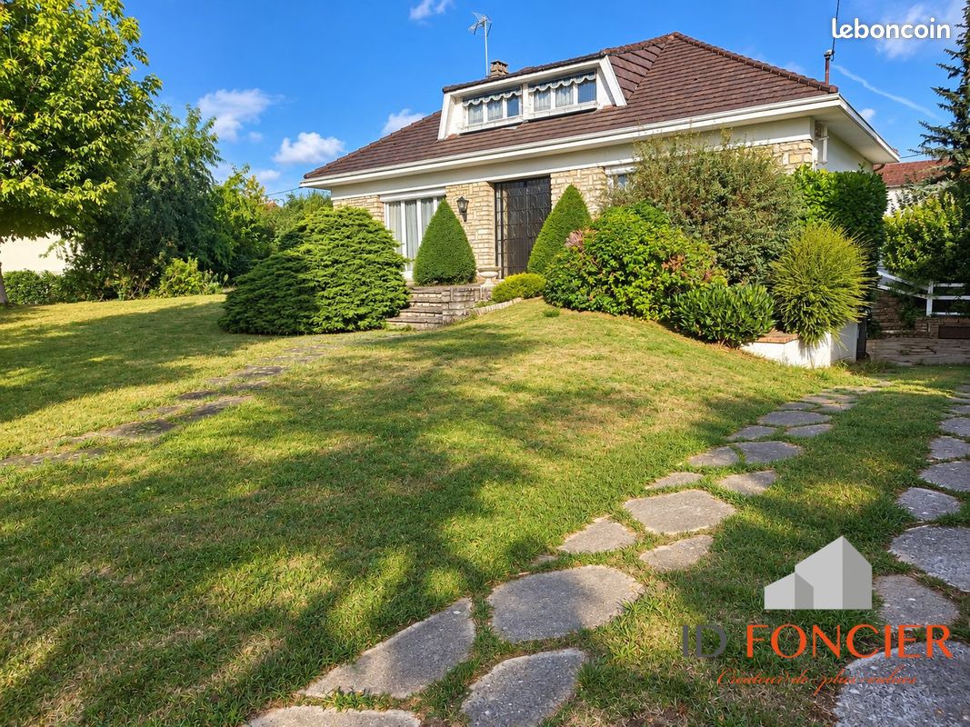Maison 5 pièces 140 m² · à Viry-Châtillon · 140 m² · 417 000 €