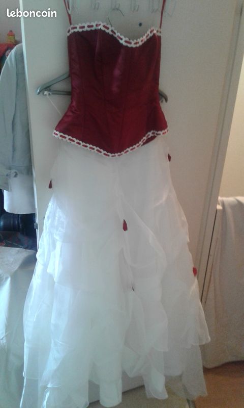 Robe de marié (image 1)