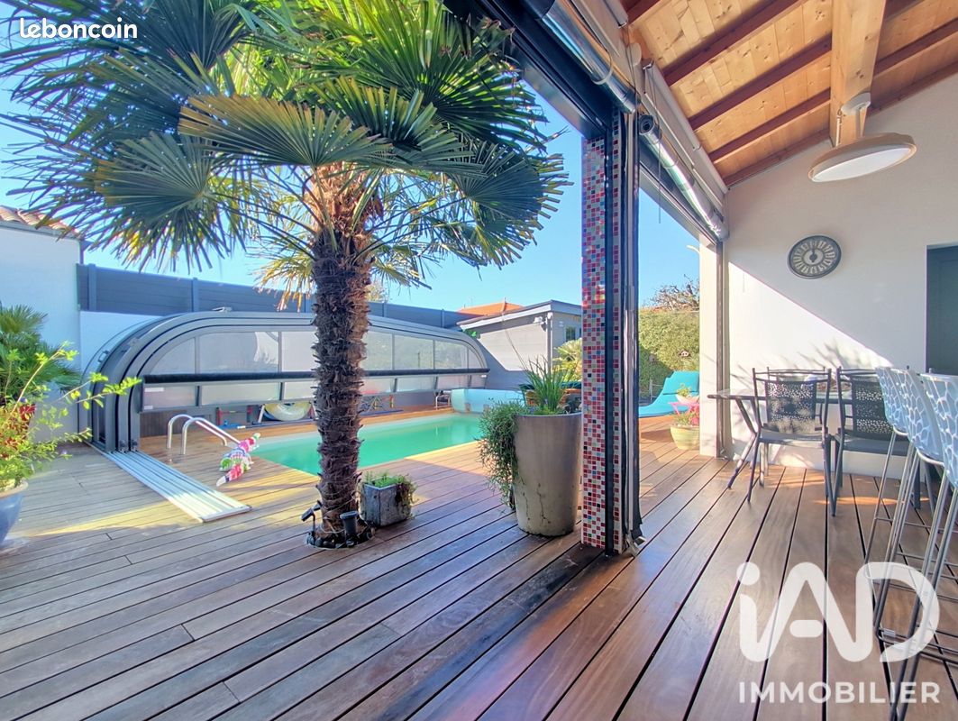 Maison 5 pièces 112 m² · à Saint-Xandre · 112 m² · 549 900 €
