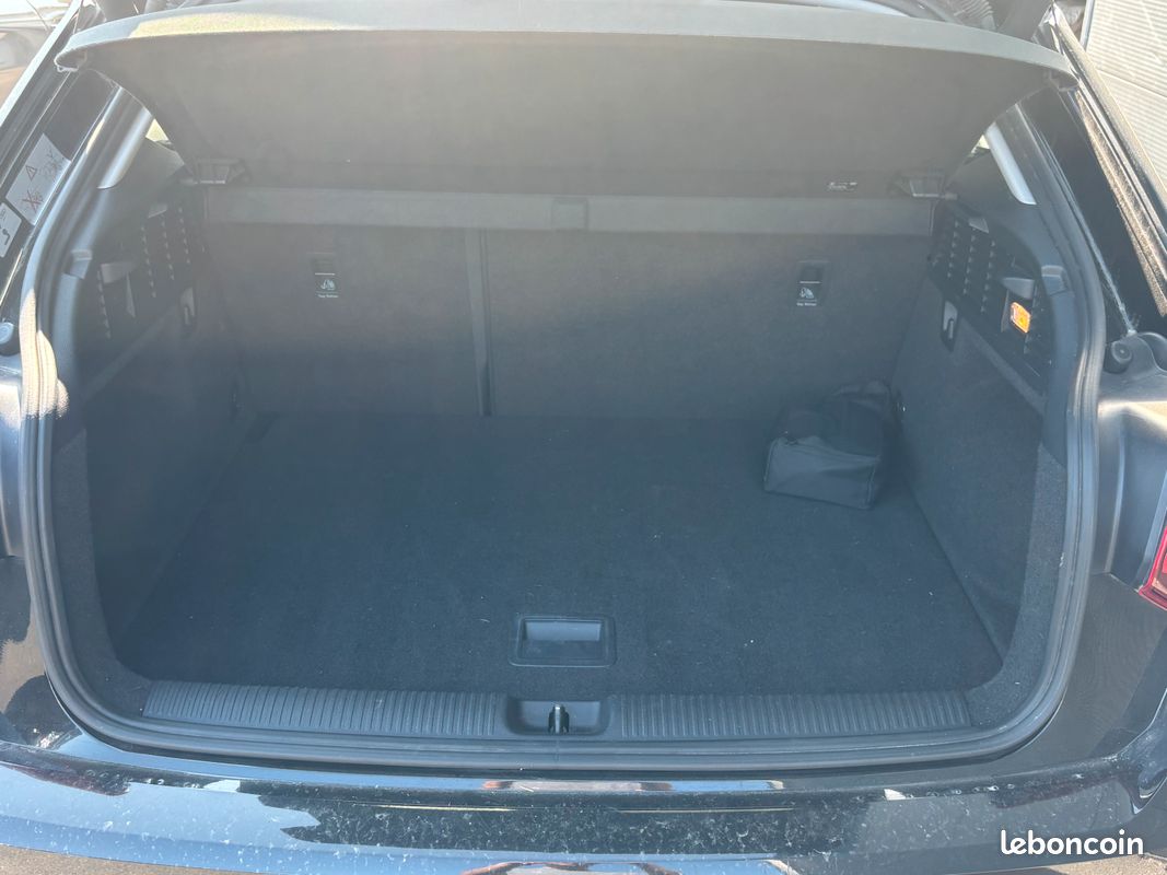 Audi Q2 35 TDI 150 Design (image 5)