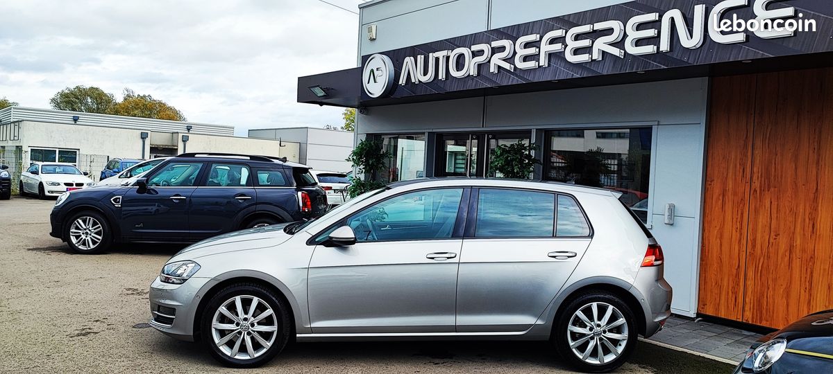 Volkswagen GOLF VII 1.4 TSI 140CH HIGHLINE DSG7*KEYLESS*LANE ASSIST*A.C.C*CAMERA*PARK ASSIST*WEBASTO (image 8)