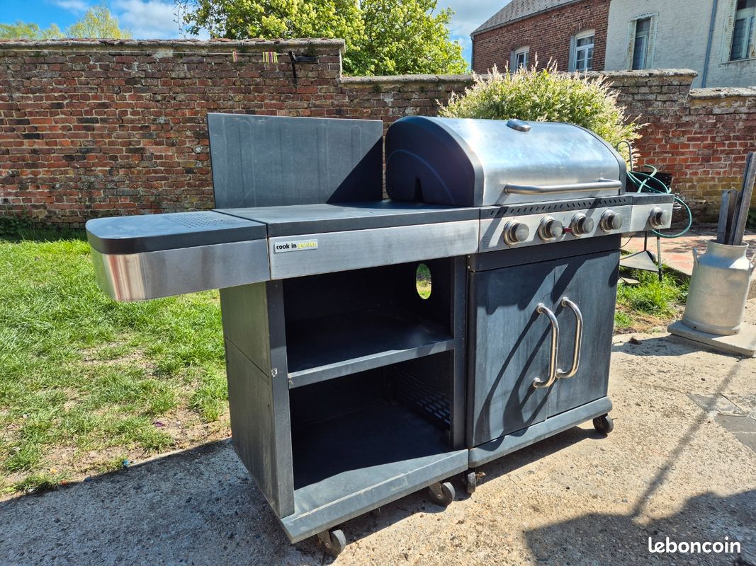 Barbecue au gaz (image 2)