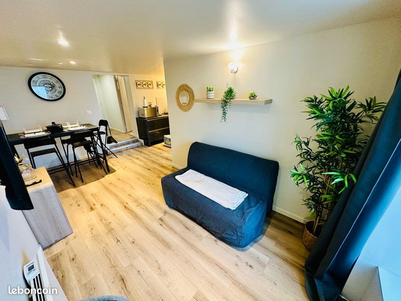 Immeuble 15 pièces 400 m² · à Laize-Clinchamps · 400 m² · 690 000 €