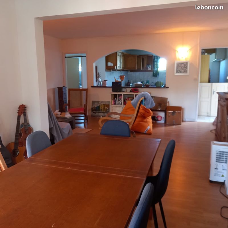 Appartement 3 pièces 70 m² · à L'Étang-Salé · 70 m² · 962 €