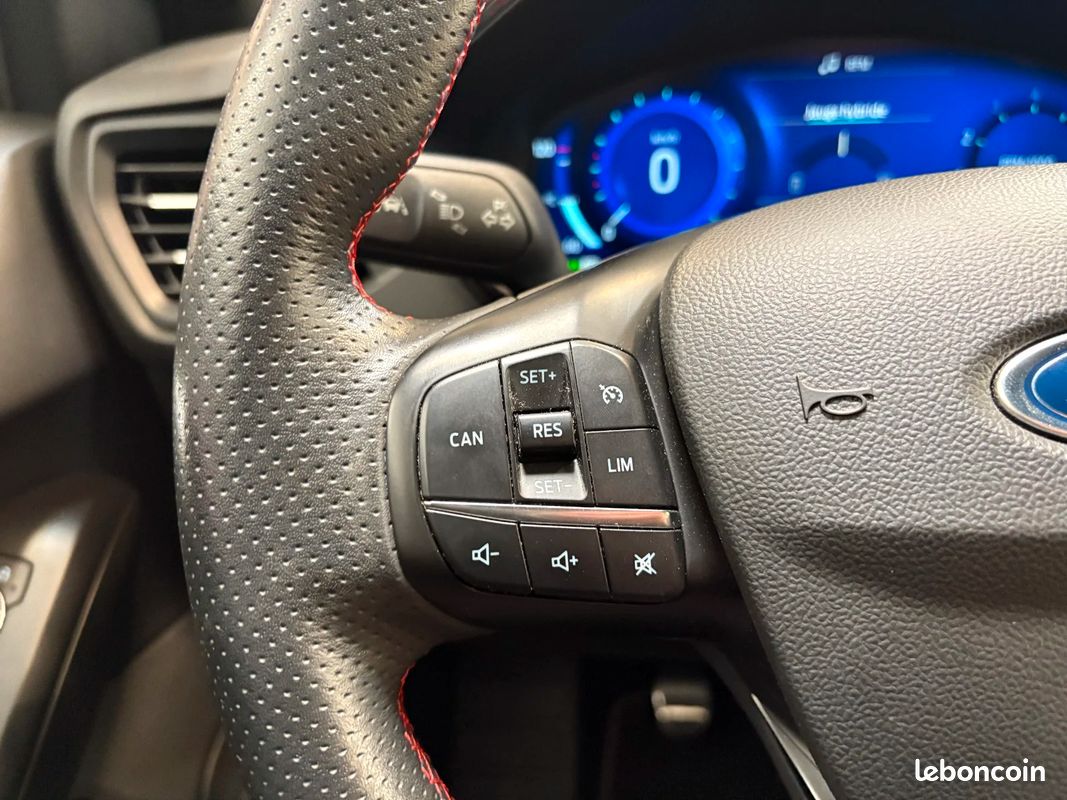 FORD FOCUS ST LINE X EcoBoost 155 ch MHEV - 1ERE MAIN - PARFAIT ÉTAT - VIRTUAL COCKPIT - CARPLAY - ATTELAGE AMOVIBLE (image 40)