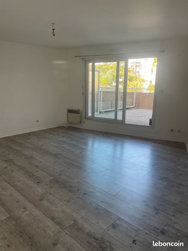 Appartement 1 pièce 35 m² · à Poitiers · 35 m² · 450 €