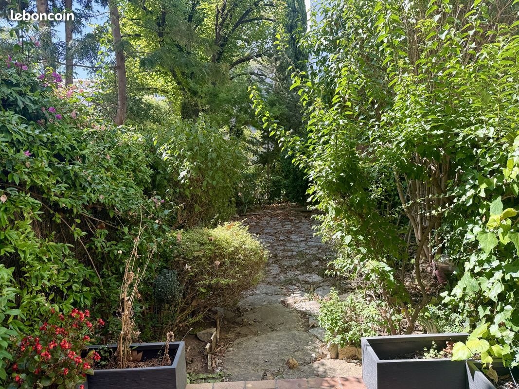 Appartement 3 pièces 102 m² · à Marseille · 102 m² · 514 500 €
