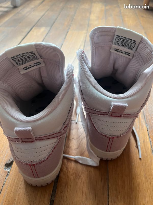 Baskets Nike taille 37,5 blanc rose montantes (image 6)