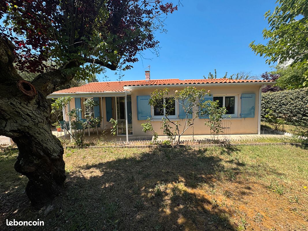 Maison 5 pièces 110 m² · à Royan · 110 m² · 393 600 €