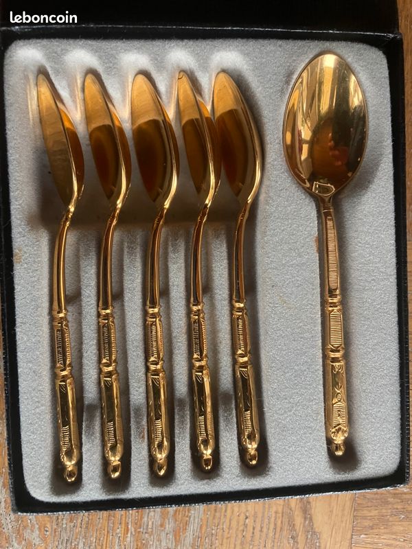 Orfèvrerie de CHAMBLY cuillères à moka - Arts de la table