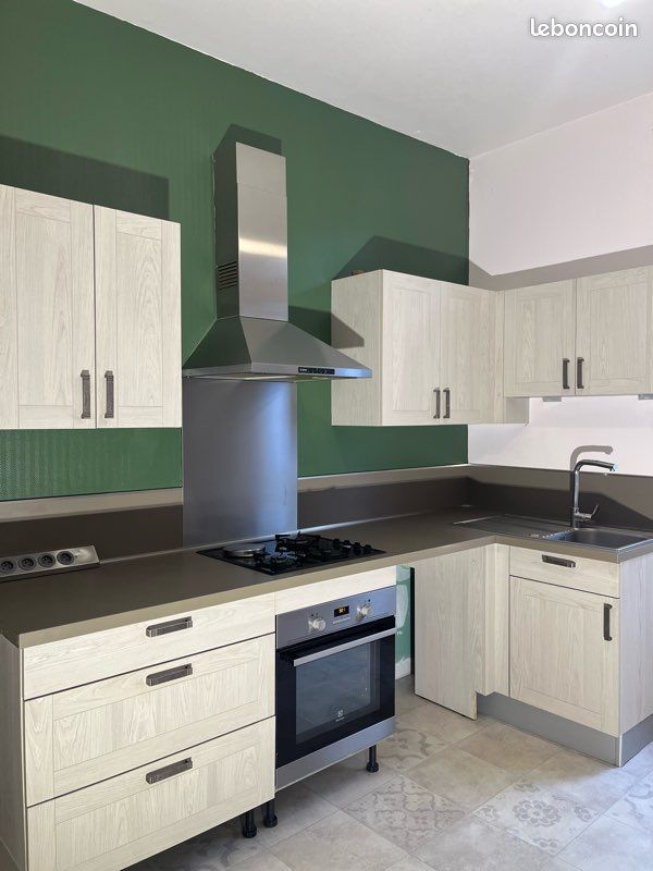 Appartement 2 pièces 69 m² · à Saint-Étienne · 69 m² · 85 000 €