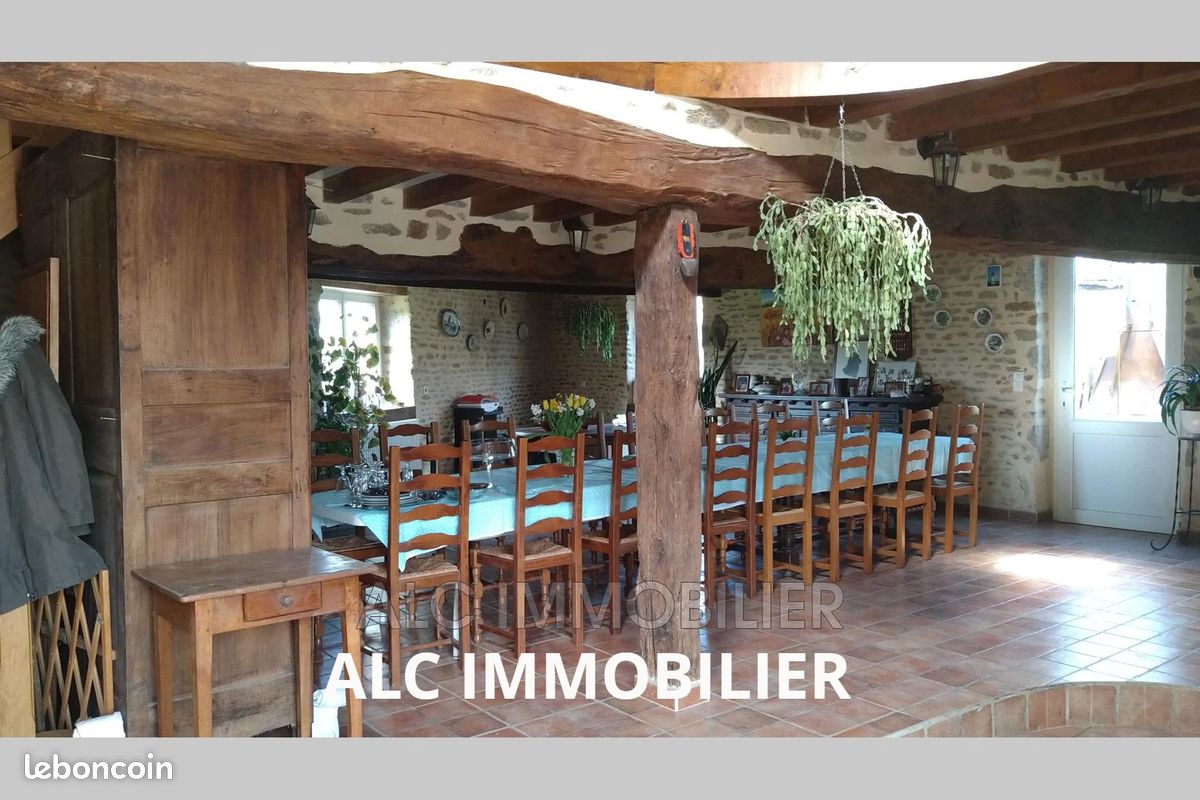 Longère 9 pièces 289 m² (image 1)