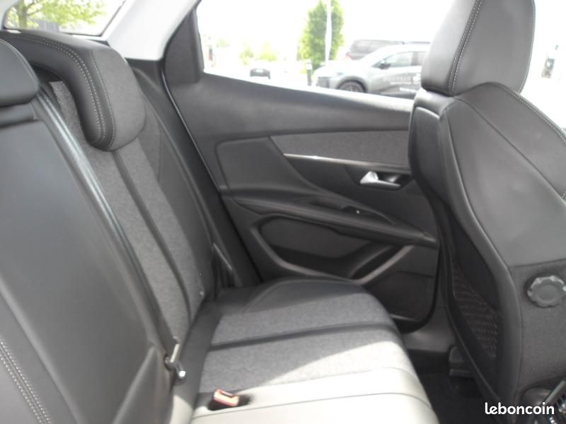Peugeot 3008 1.5 BlueHDi 130ch S&S Allure (image 9)