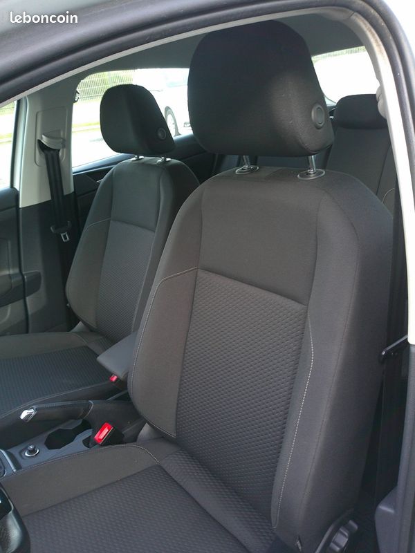 Volkswagen Polo 90CH 1.0 TGI Lounge Business (image 6)