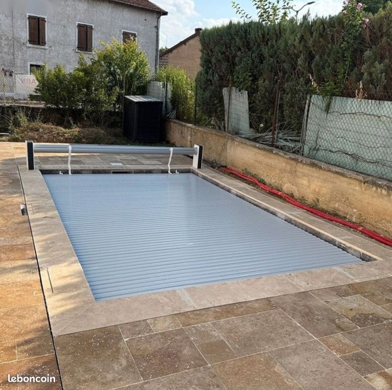 Margelle en pierre naturelle pour bassin, Voiron 38500 dispo⁤‍⁬⁣‍⁫⁠⁡⁮⁡⁭⁮⁣⁣ (image 2)