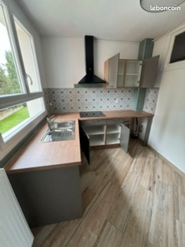 Appartement 3 pièces 61 m² · à La Ferté-Bernard · 61 m² · 610 €
