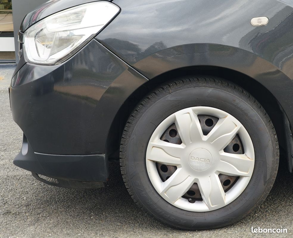 DACIA Lodgy 1.5 dci eco2 90 ch *distribution 2026 OK (image 27)