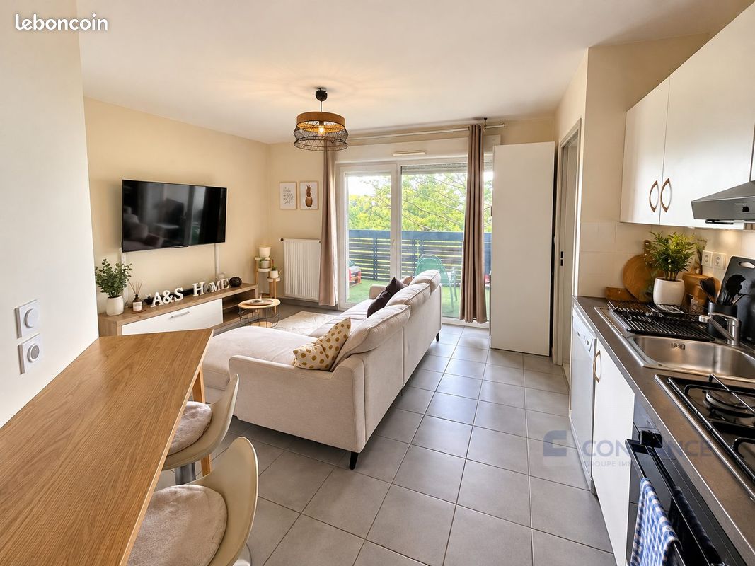 Appartement 3 pièces 50 m² · à Décines-Charpieu · 50 m² · 219 000 €