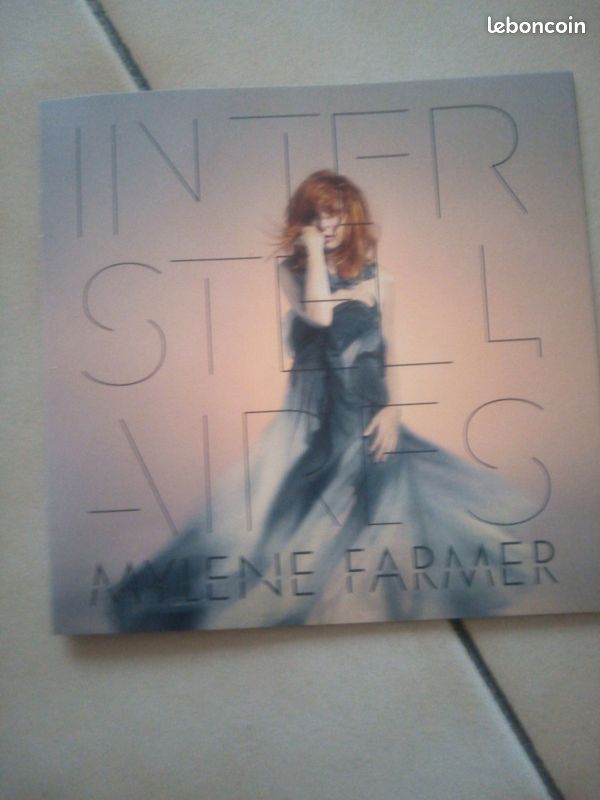 1 CD de Mylène Farmer "Interstellaires" neuf (image 4)
