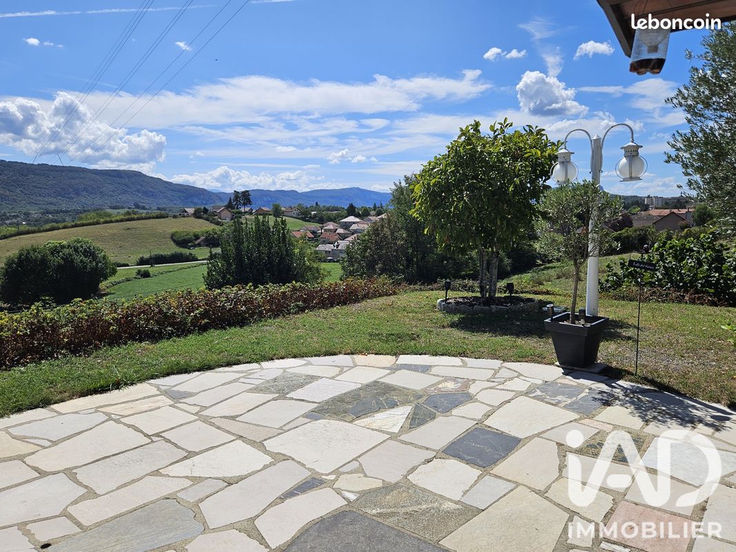 Maison 6 pièces 148 m² · à Belley · 148 m² · 375 000 €