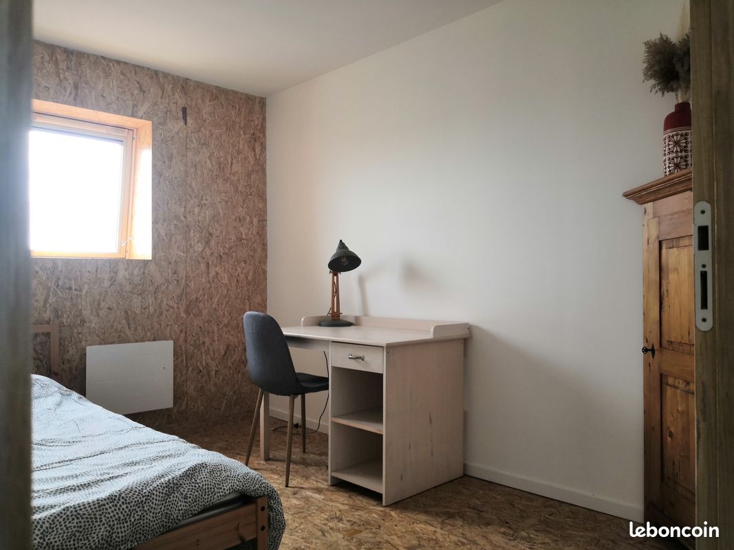 Appartement 3 pièces 60 m² · à Allennes-les-Marais · 60 m² · 880 €