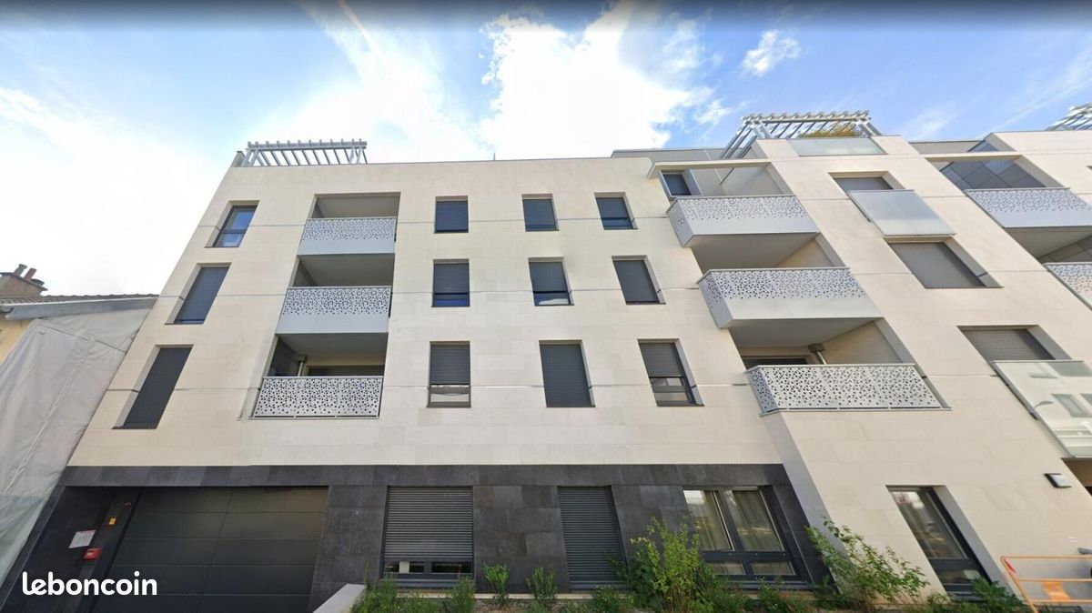 Appartement 2 pièces 46 m² · à Saint-Cyr-l'École · 46 m² · 1 131 €/mois