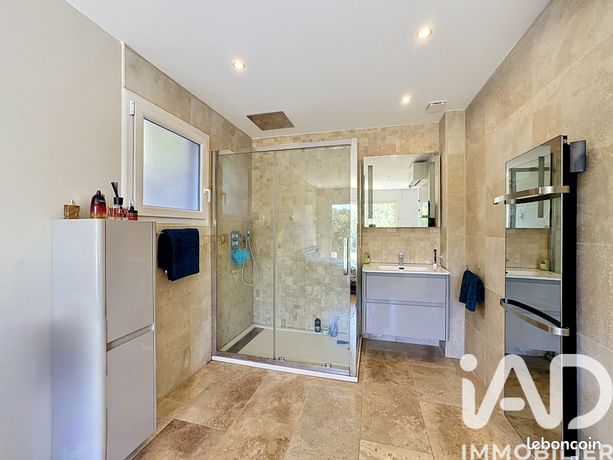 Villa 5 pièces 138 m² — 11