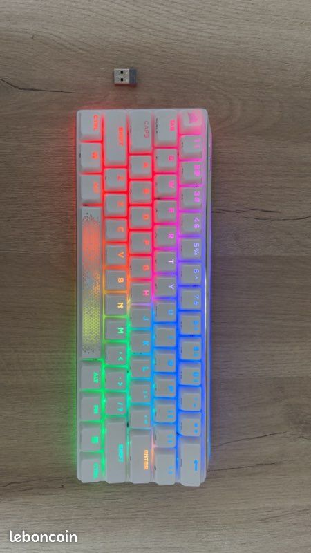 Clavier gaming Corsair K70 Pro mini wireless (image 1)