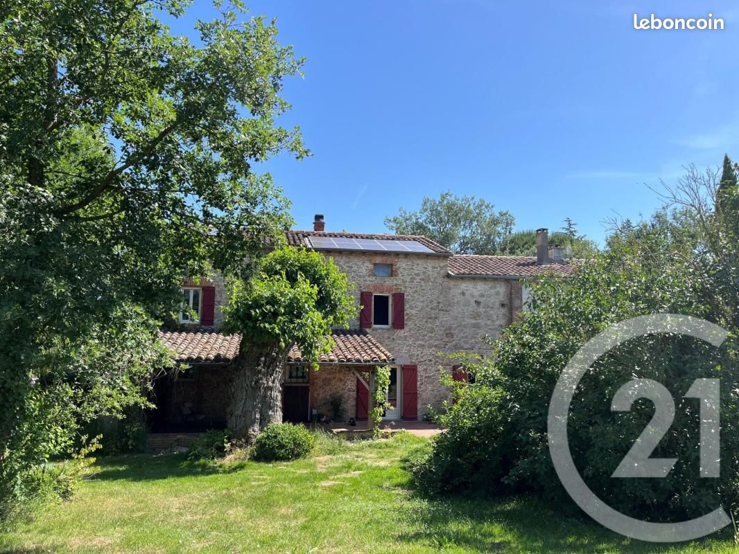 Maison 10 pièces 390 m² · à Lavaur · 390 m² · 585 000 €