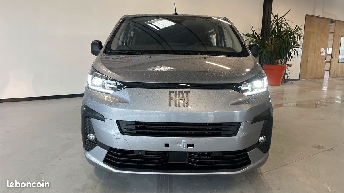 31 990 HT - FIAT SCUDO M CABINE APPROFONDIE 5 PLACES 2.0 180 CV boite automatique eat-8 pack premium connect GRIS ACIER / neuf / tva recuperable (image 4)