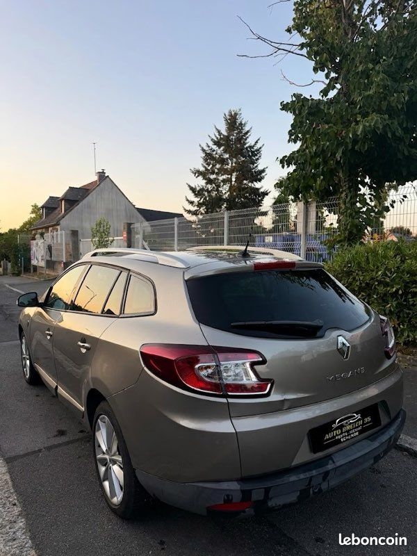 Mégane estate iii 1.5 dci 110 fap eco2 xv de france champion euro 5 (image 4)